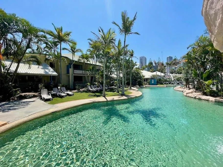 Diamond Beach 80 Gold Coast 0*,  Australia
